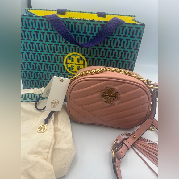 TORY BURCH KIRA Chevron SM Camera Bag Pink Moon Dust Bag & Shopping Bag Inc. NWT - Picture 2 of 14